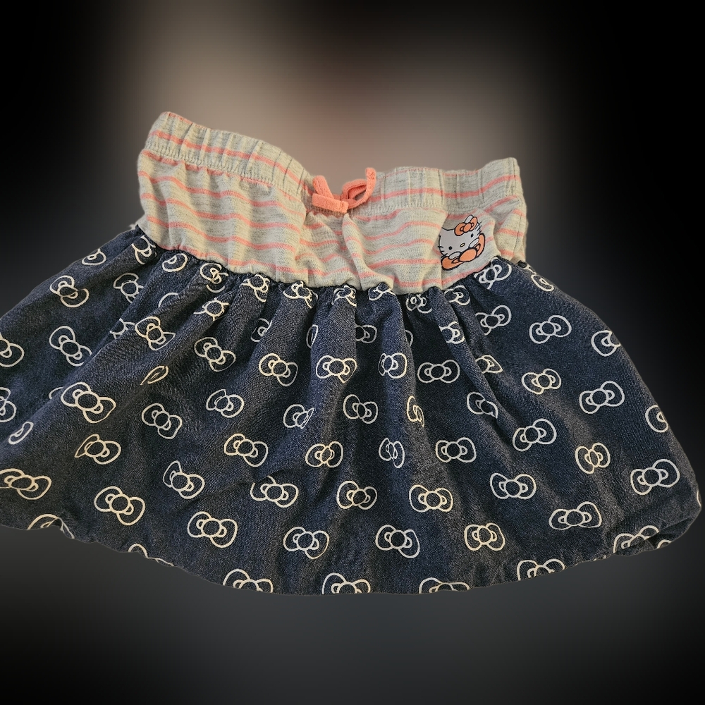 Hello Kitty Skirt size 10/12